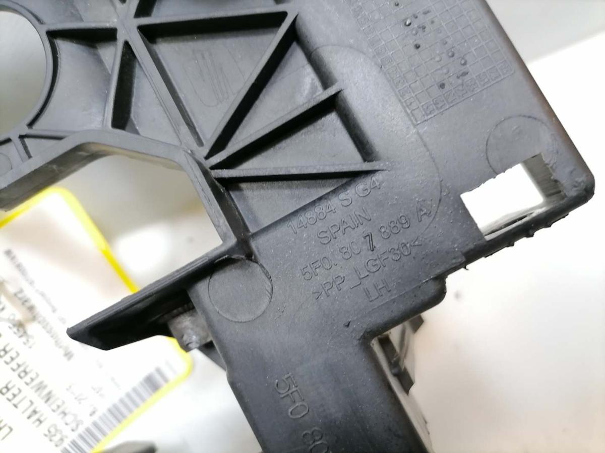 Seat Leon 5F original Halter Tr&auml;ger Scheinwerfer vorn links Bj.2015